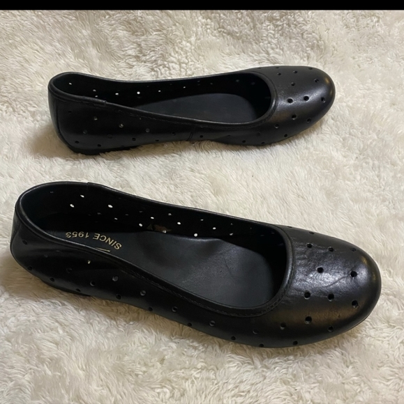 KORK EASE Nessa Black Perforated Ballet Flats Size US 7/38 - Picture 8 of 9